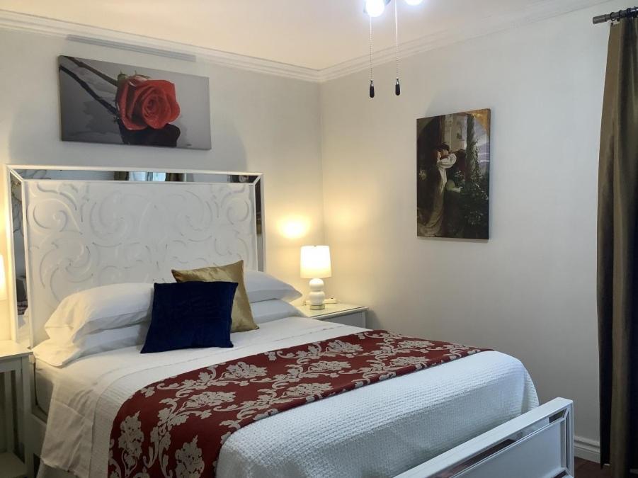 Bed and Breakfast Via Veneto - Old Town Niagara-on-the-Lake Exteriér fotografie